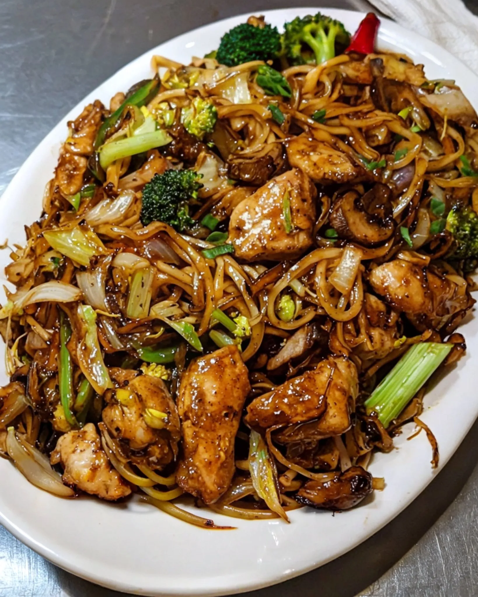 Garlic Chicken Lo Mein Recipe